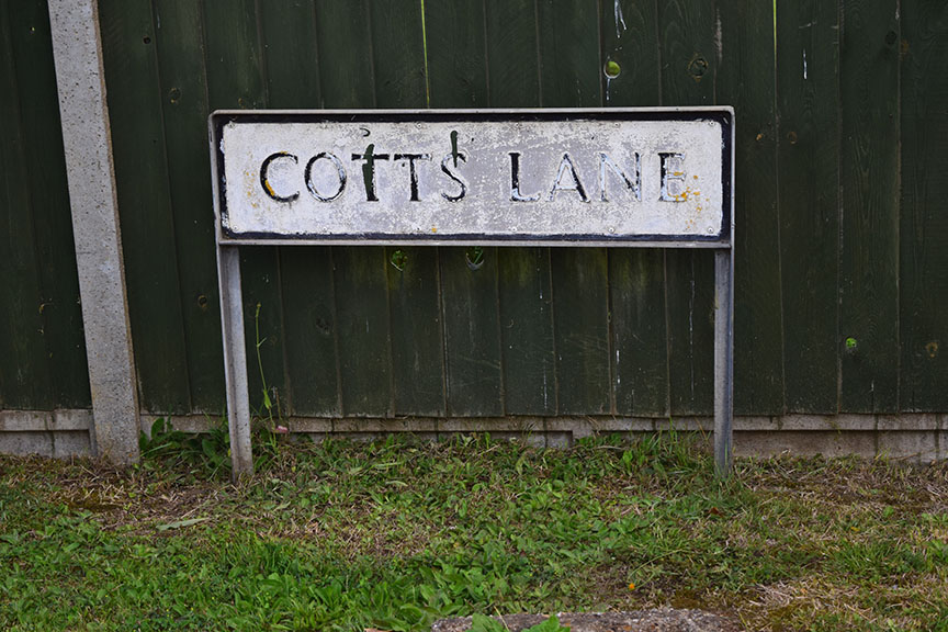 Cott’s Lane, Tilney All Saints Photograph by David Hill taken 15 August 2015, 17.36 GMT Just up the road from the church 