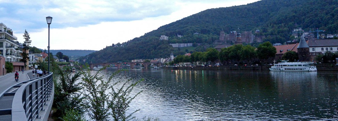 Heidelberg Bridge, Castle and town from downstream, opposite the armoury Photograph by David Hill taken 27 August 2015, 17.54 GM 