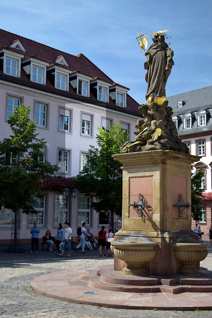 The Cornmarket, Heidelberg, looking towards Turner’s room in the Prinz Carl Hotel Photograph by David Hill taken 26 August 2015, 13.02 GMT This position of Turner’s room is highlighted on the modern building. 