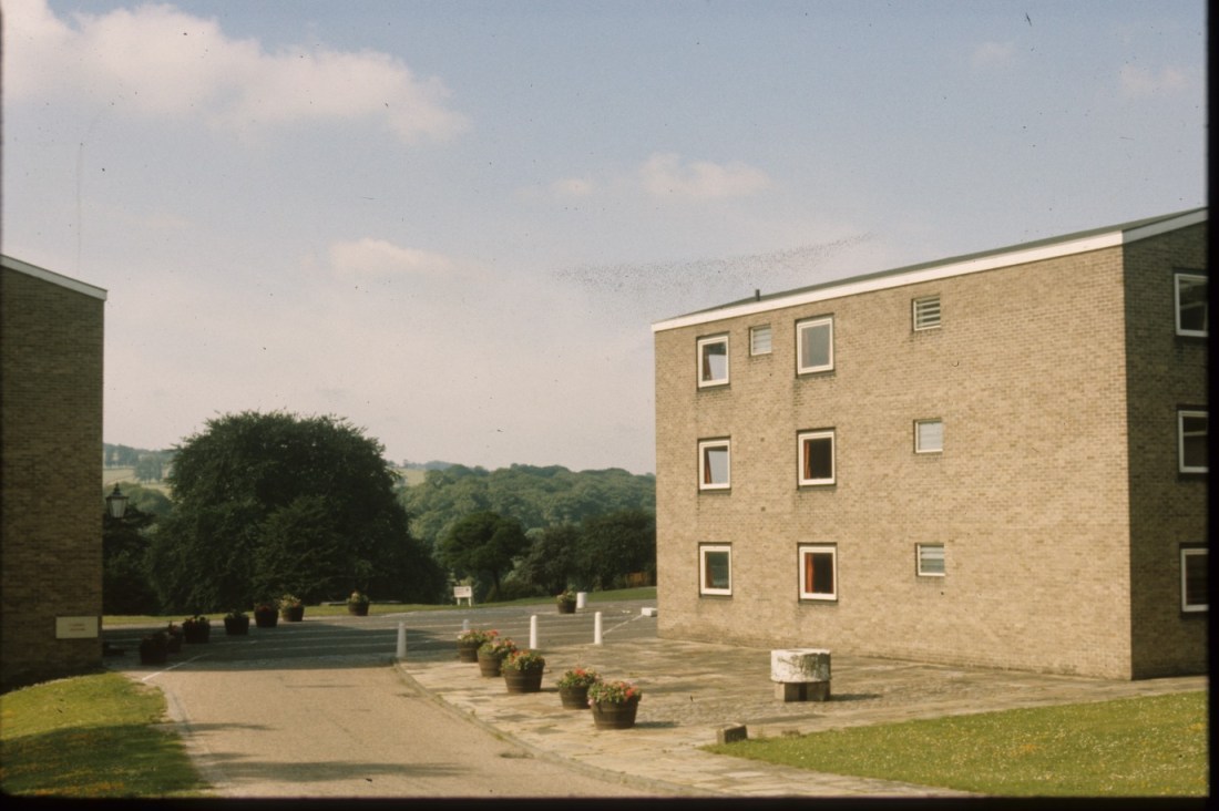 Halls of residence at Bretton Hall, with the Greek well-head from Corinth Photograph by Derek Linstrum Image courtesy of York Digital Library: The University of York To see this image amongst Derek Linstrum’s collection on the York Digital Library website, click on the following link, and use your browser’s ‘back’ button to return to this page: https://dlib.york.ac.uk/yodl/app/image/detail?id=york%3a846764&ref=browse