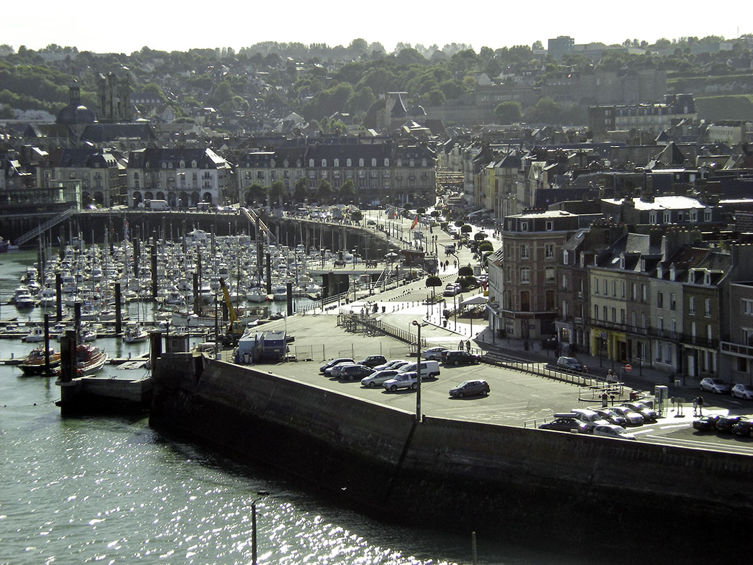 The Harbour and Town of Dieppe Photograph by David Hill, 31 August 2012, 15.20 GMT Cotman’s hotel – the Hotel de Londres - is at the far end of the quay to the right and the Church of St Jacques can be seen over the houses to the left. 